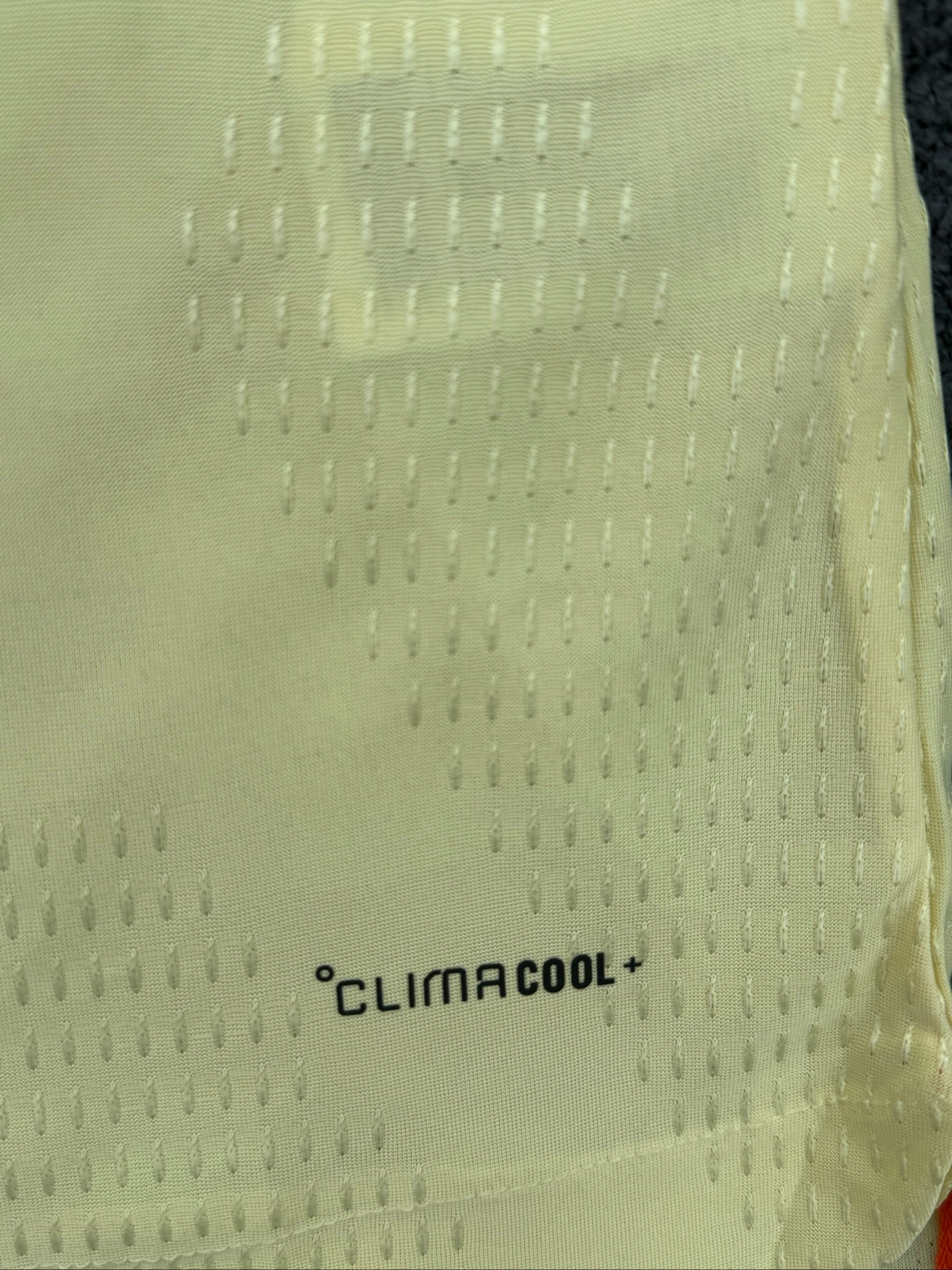 Nuevo jersey de fútbol Adidas Curaçao para el Mundial 2026 en talla M – photo 4